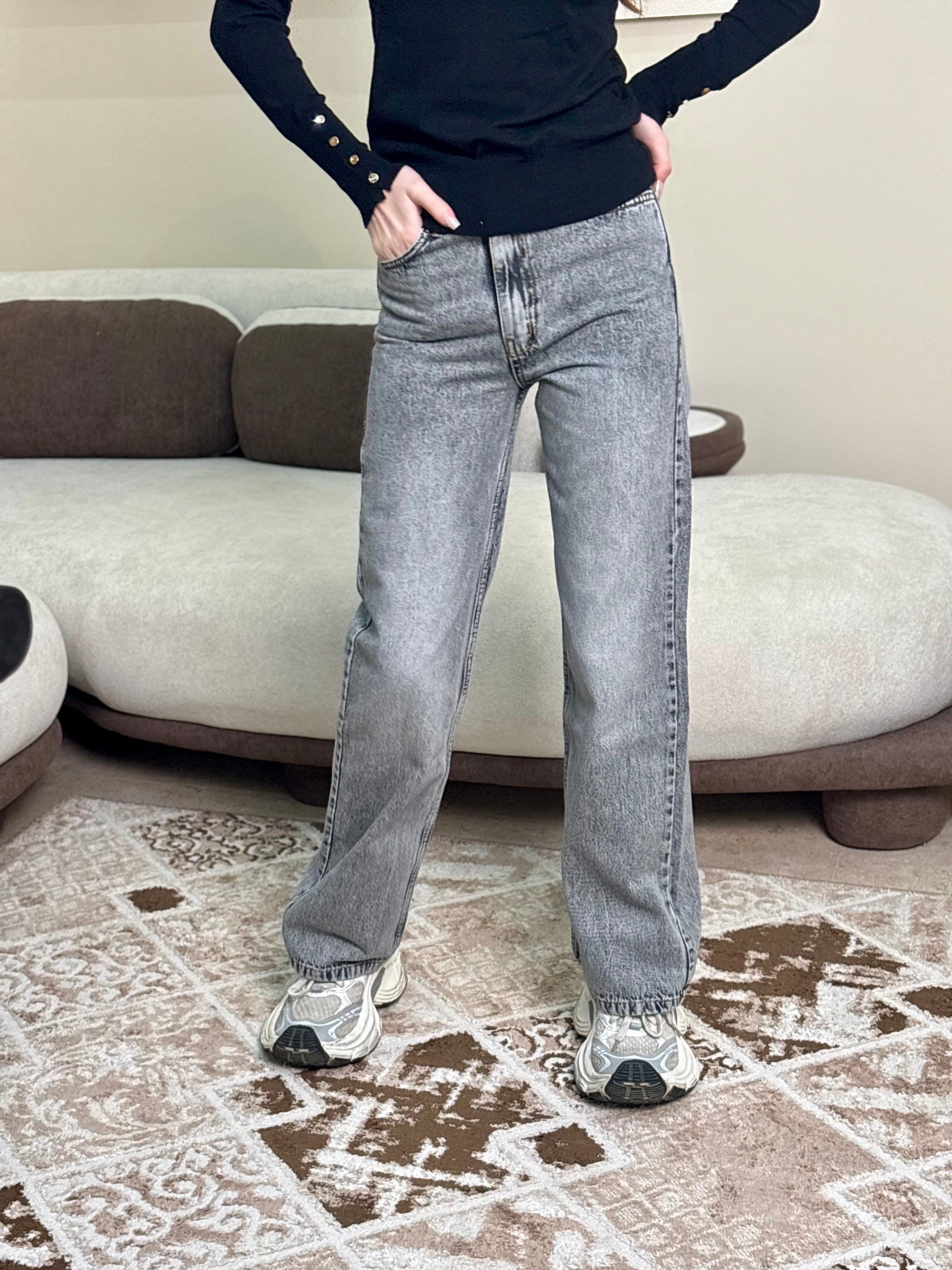 Grey High-Waist Straight Denim